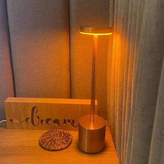 Luminária de Mesa Sem Fio